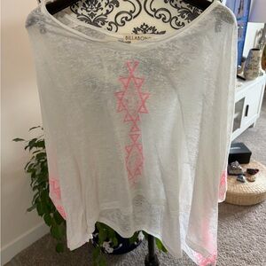 BILLABONG - White Top with Pink Accents